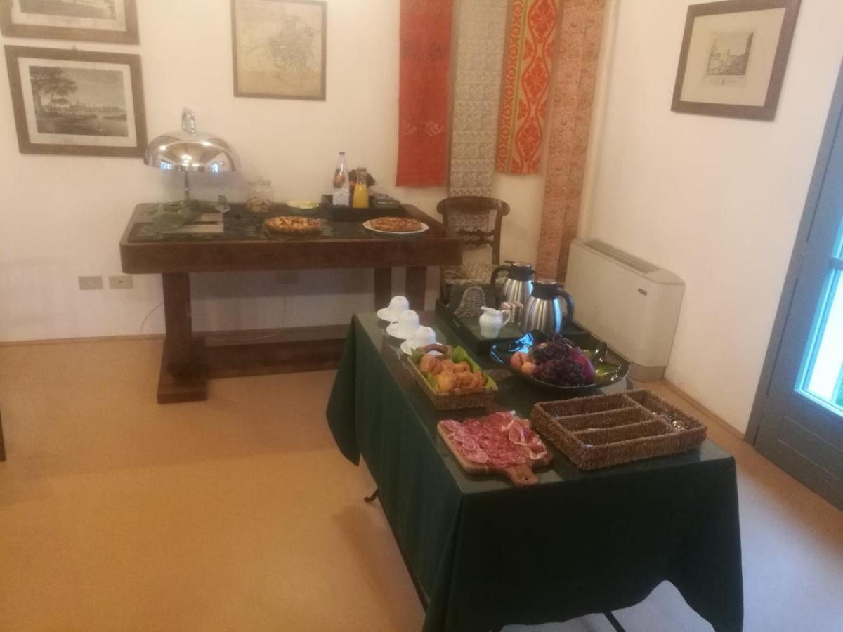 Il Gesuita Mantua Buitenkant foto